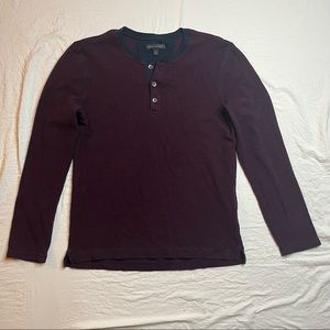 Banana Republic Striped 3-Button Long-Sleeve Henley Shirt - (M) - Red / Blue